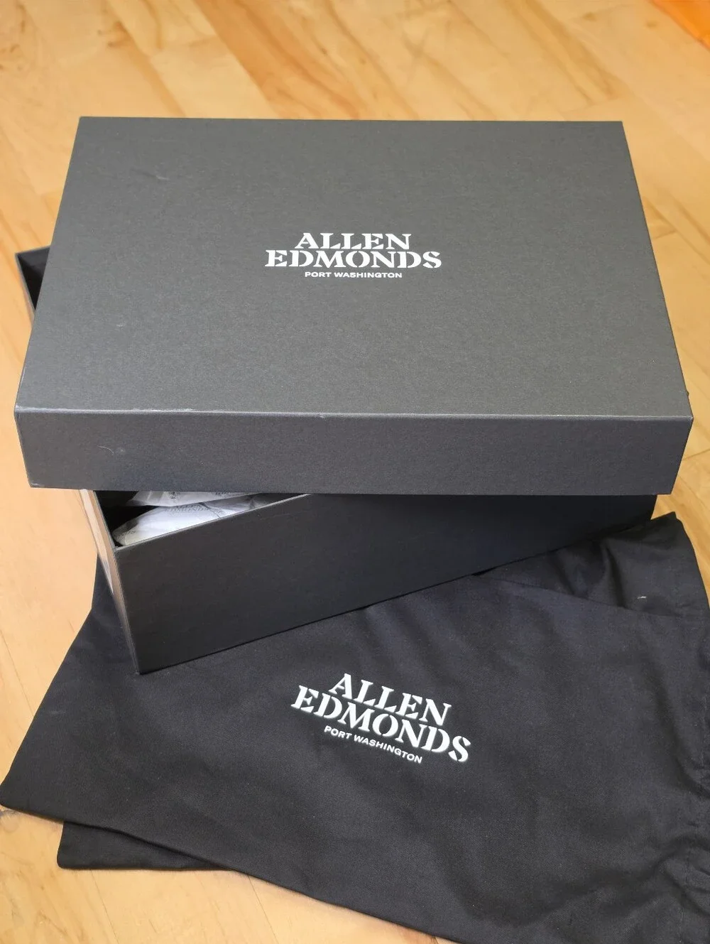 Allen Edmonds Liverpool Chelsea Boots Black Leather 7.5 EEE Wide USA w/ Box